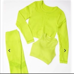 Fabletics two peice set- bra and leggings